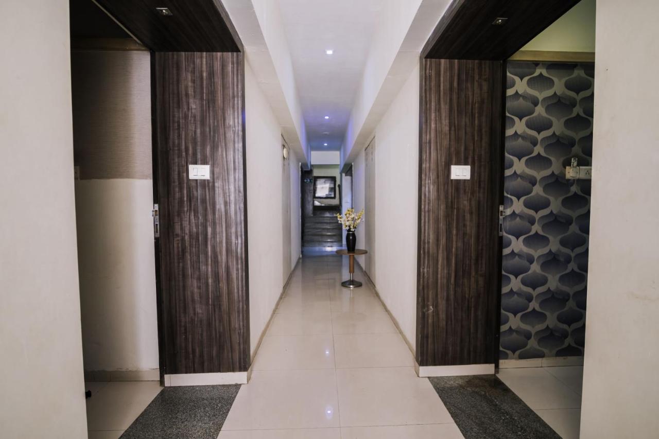 Hotel Monarch Guestline In Midc Rabale, Navi Mumbai Kültér fotó