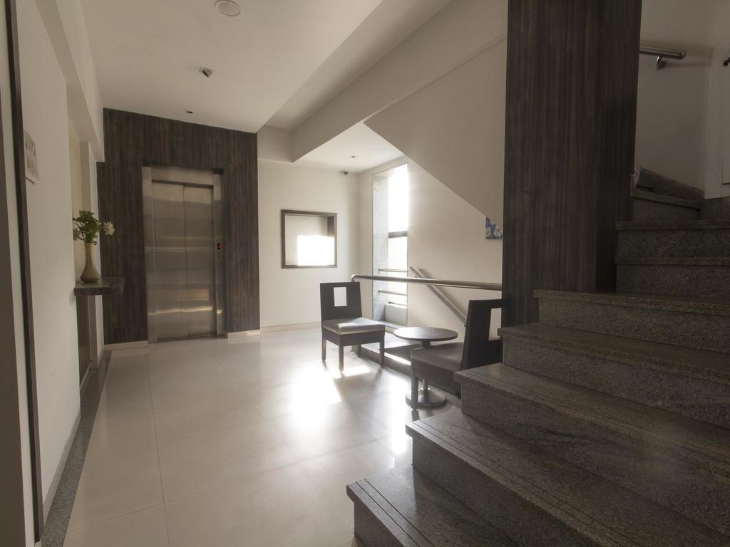Hotel Monarch Guestline In Midc Rabale, Navi Mumbai Kültér fotó