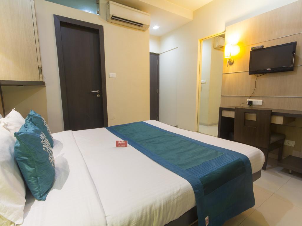 Hotel Monarch Guestline In Midc Rabale, Navi Mumbai Kültér fotó