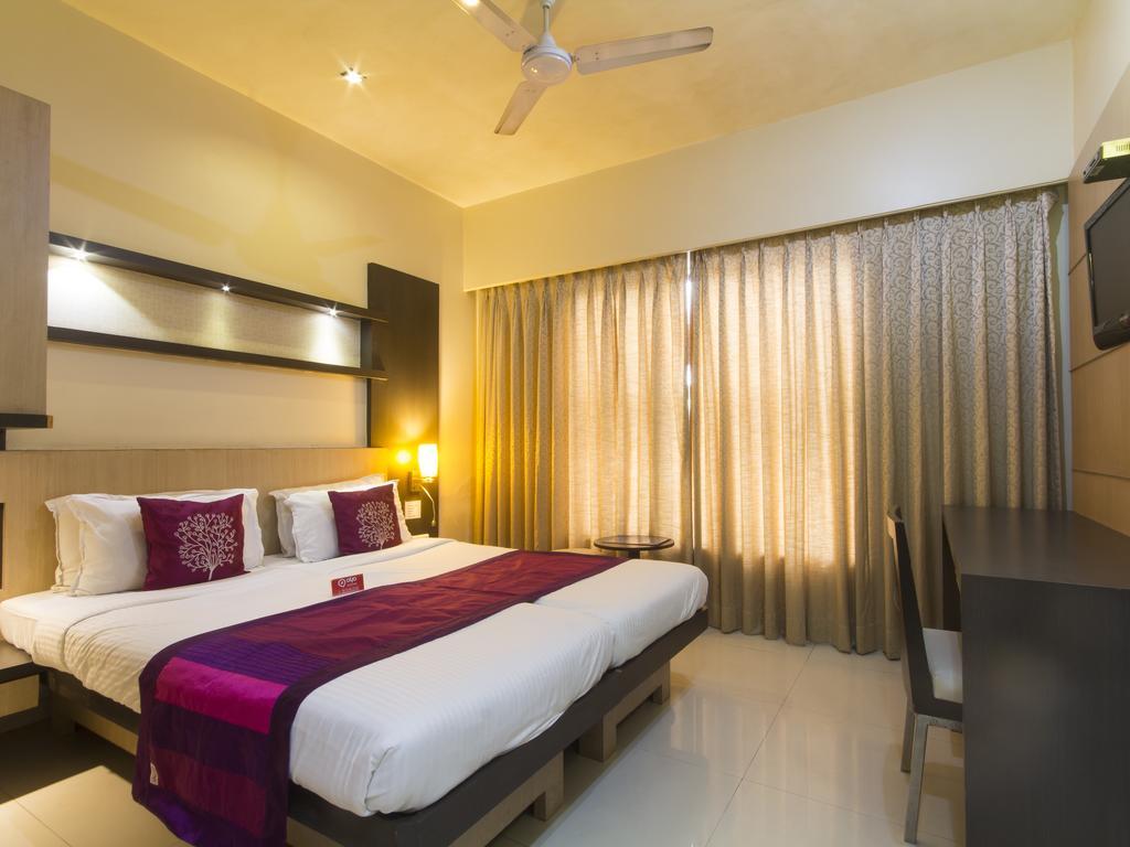 Hotel Monarch Guestline In Midc Rabale, Navi Mumbai Kültér fotó