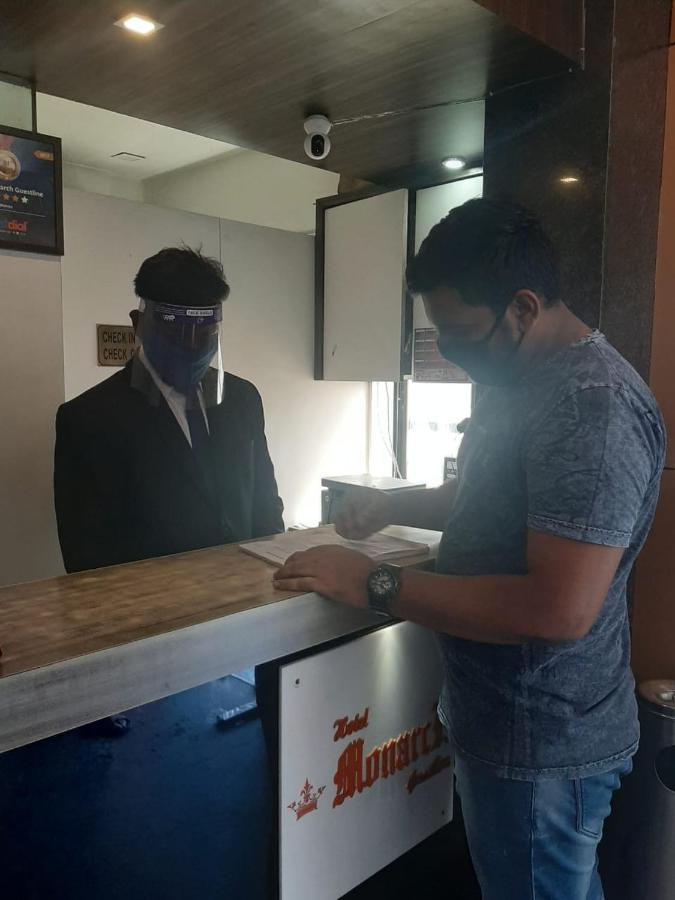 Hotel Monarch Guestline In Midc Rabale, Navi Mumbai Kültér fotó
